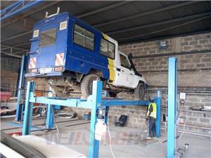 kenya car hoist suppliers.jpg